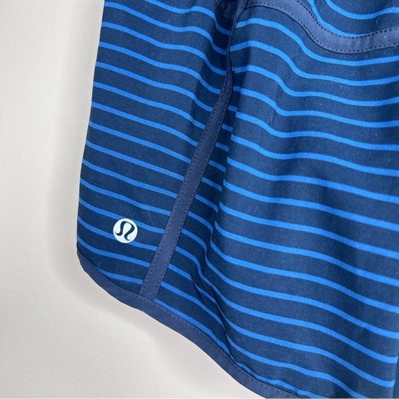 Lululemon Tracker Short II 4” 4-way West 2 east Stripe  Rugged Blue Ink Size 4 - Picture 7 of 9